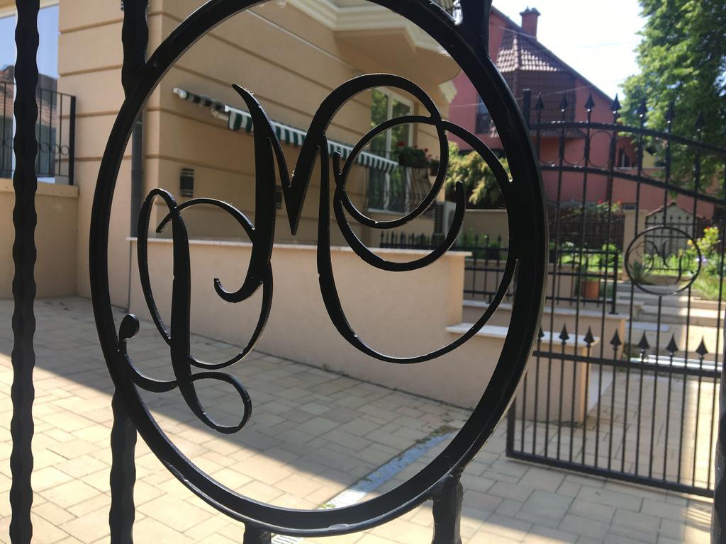 Villa Mona Lisa Heviz Bagian luar foto
